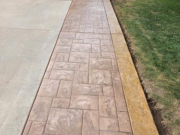 driveway extension with a border